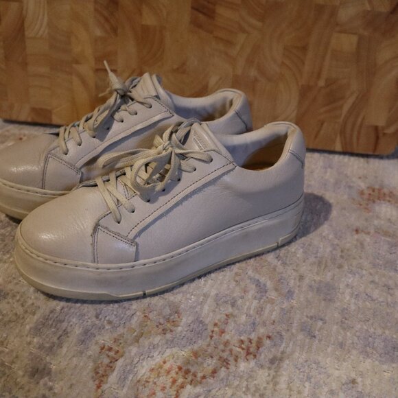 Cream Vagabond Leather Sneaker- Size 8 - Picture 1 of 6